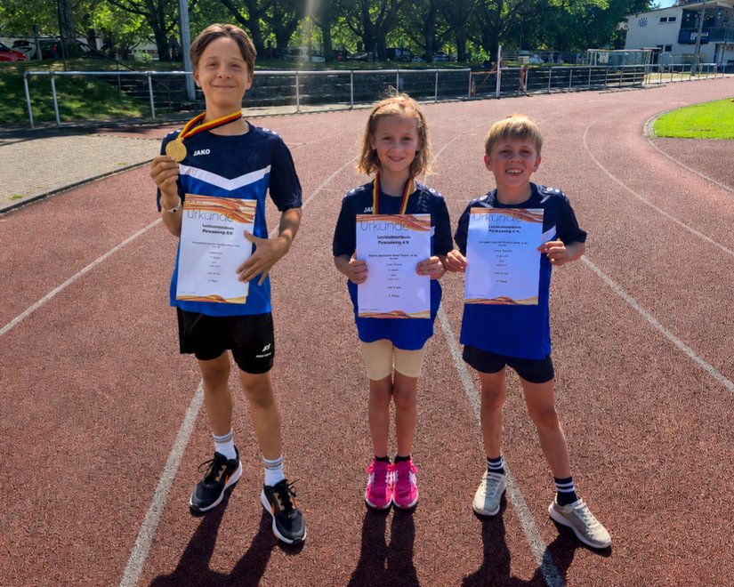 Teilnehmer des SV Illingen SV Illingen bei den Leichtathletik Kreismeisterschaften 2026: Lionel Pucci, Nele Gittinger und Moritz Baumer Teilnehmer des SV Illingen bei den Leichtathletik Kreismeisterschaften 2026: Lionel Pucci, Nele Gittinger und Moritz Baumer