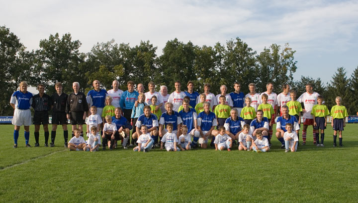 Benefiz-Fußballspiel beim SV Illingen Benefiz-Fußballspiel beim SV Illingen